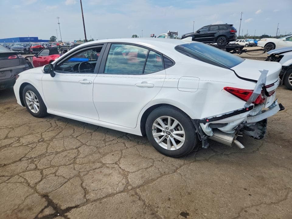 2025 TOYOTA CAMRY LE 2
