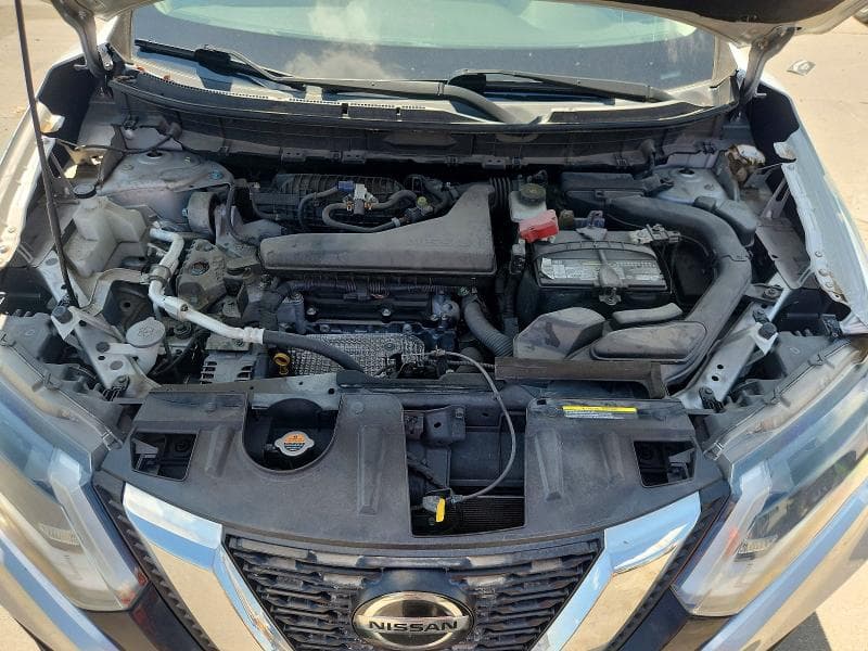 2018 NISSAN ROGUE SV 11