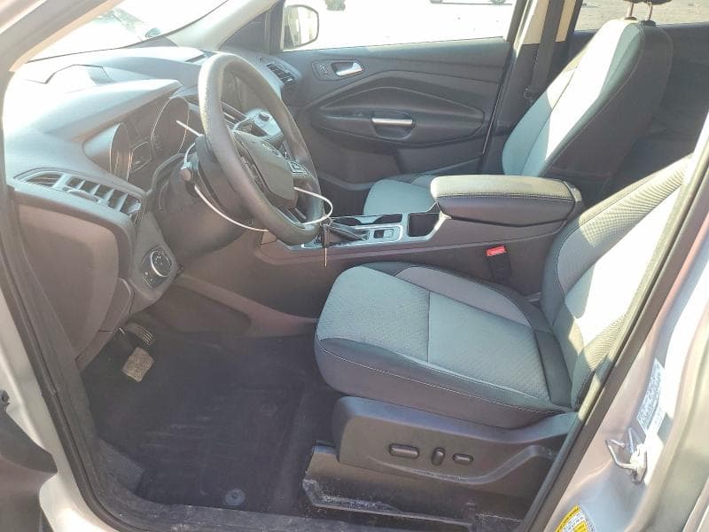 2017 FORD ESCAPE SE 7