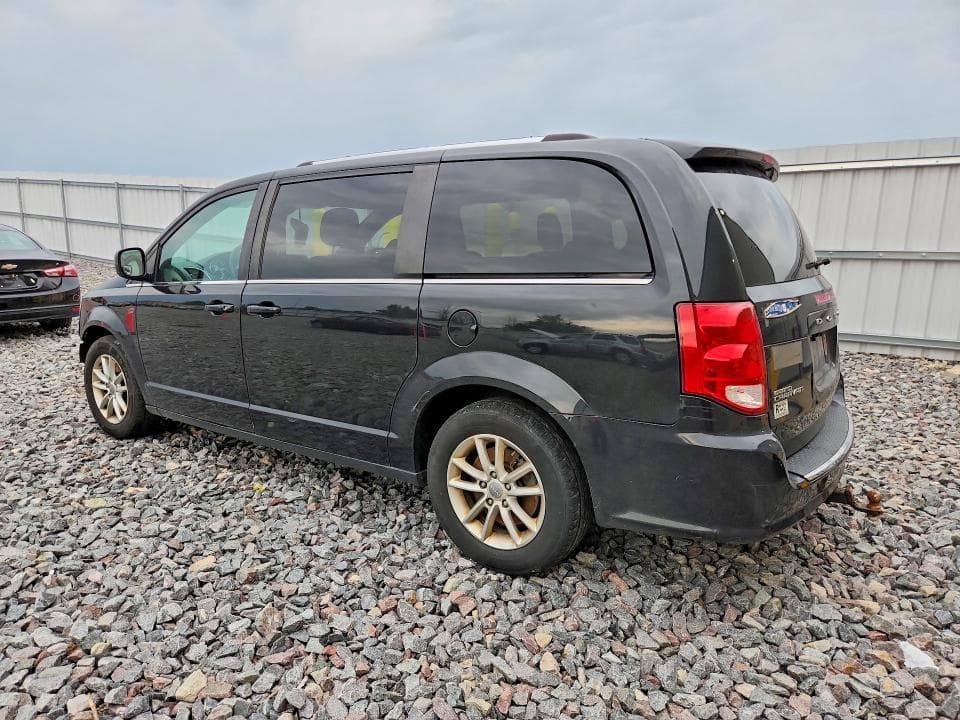 2018 DODGE GRAND CARAVAN SXT 2