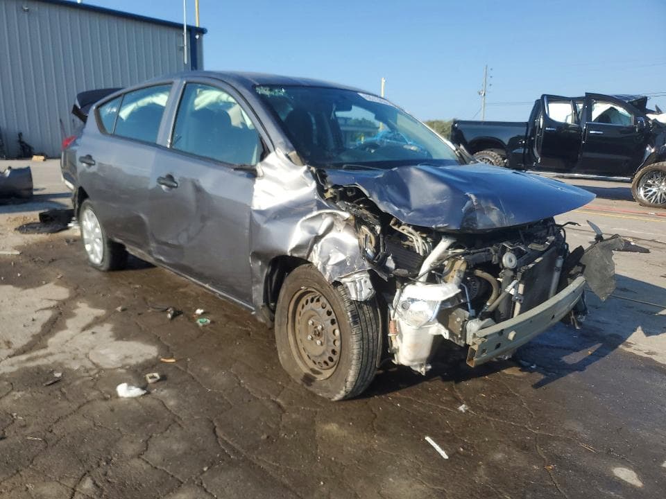 2017 NISSAN VERSA 1.6 S PLUS 4