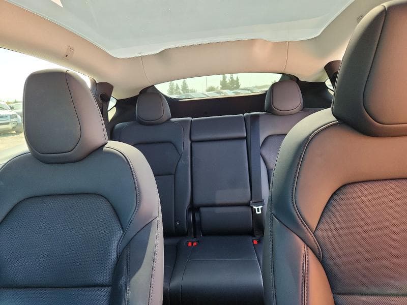 2026 TESLA MODEL Y 10