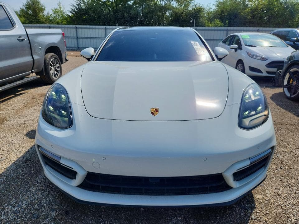 2022 PORSCHE PANAMERA GTS 5