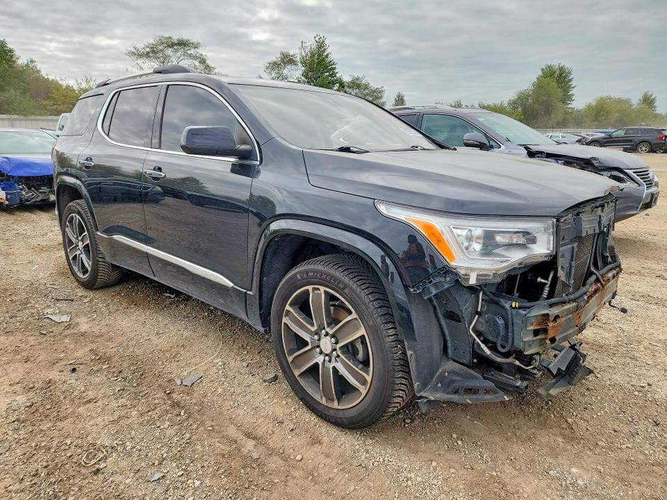 2017 GMC ACADIA DENALI 4