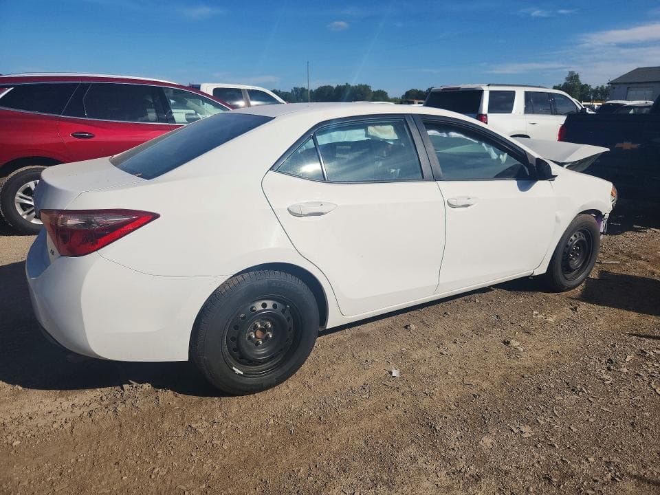 2018 TOYOTA COROLLA LE 3