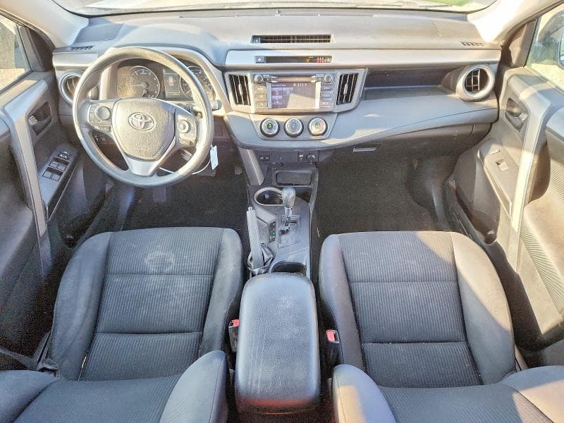 2017 TOYOTA RAV4 LE 8
