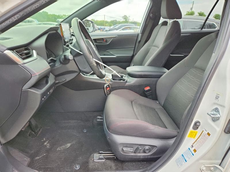 2021 TOYOTA RAV4 PRIME SE 7