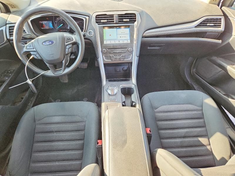 2017 FORD FUSION SE 8