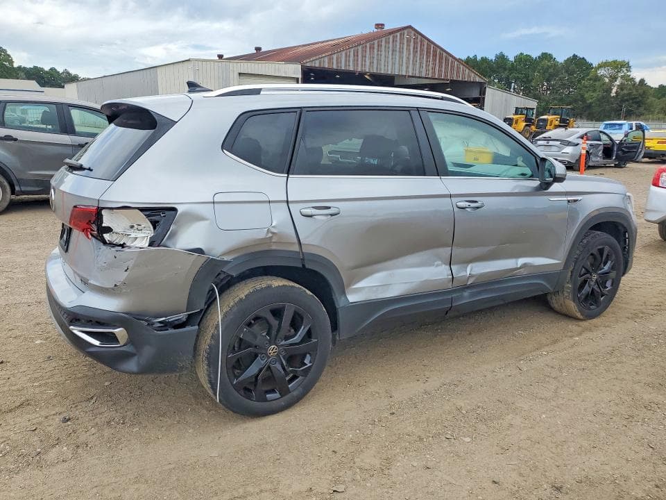 2022 VOLKSWAGEN TAOS SE IQ DRIVE 3