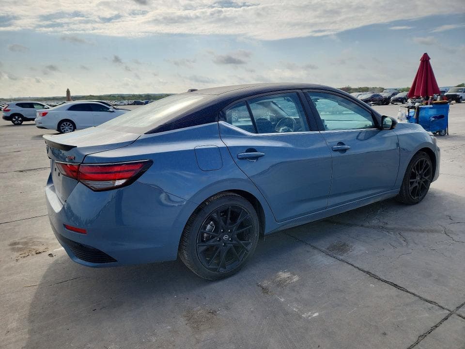 2025 NISSAN SENTRA SR 3