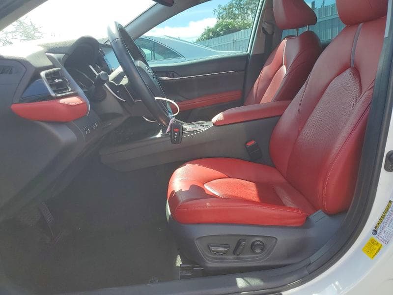 2022 TOYOTA CAMRY XSE 7