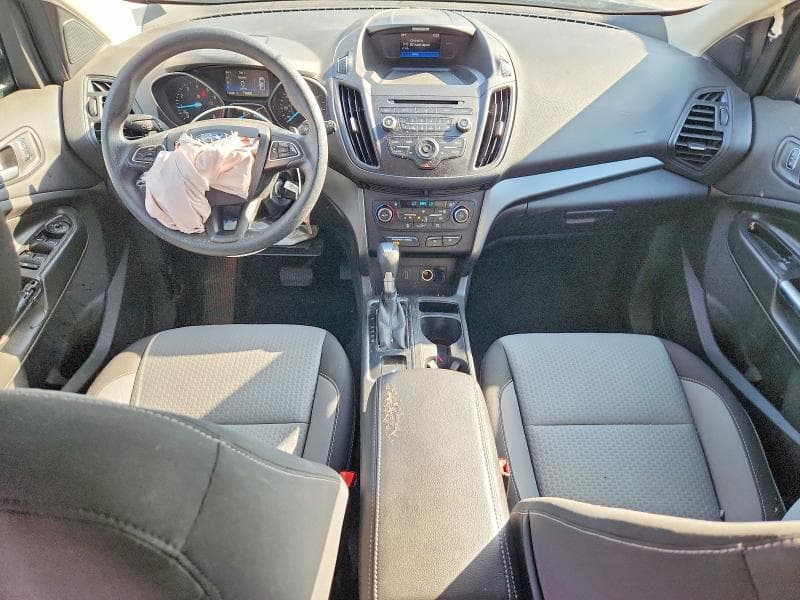2017 FORD ESCAPE SE 8