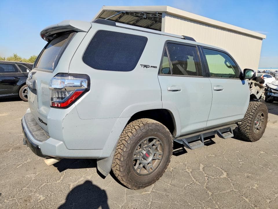 2017 TOYOTA 4RUNNER TRD PRO 3