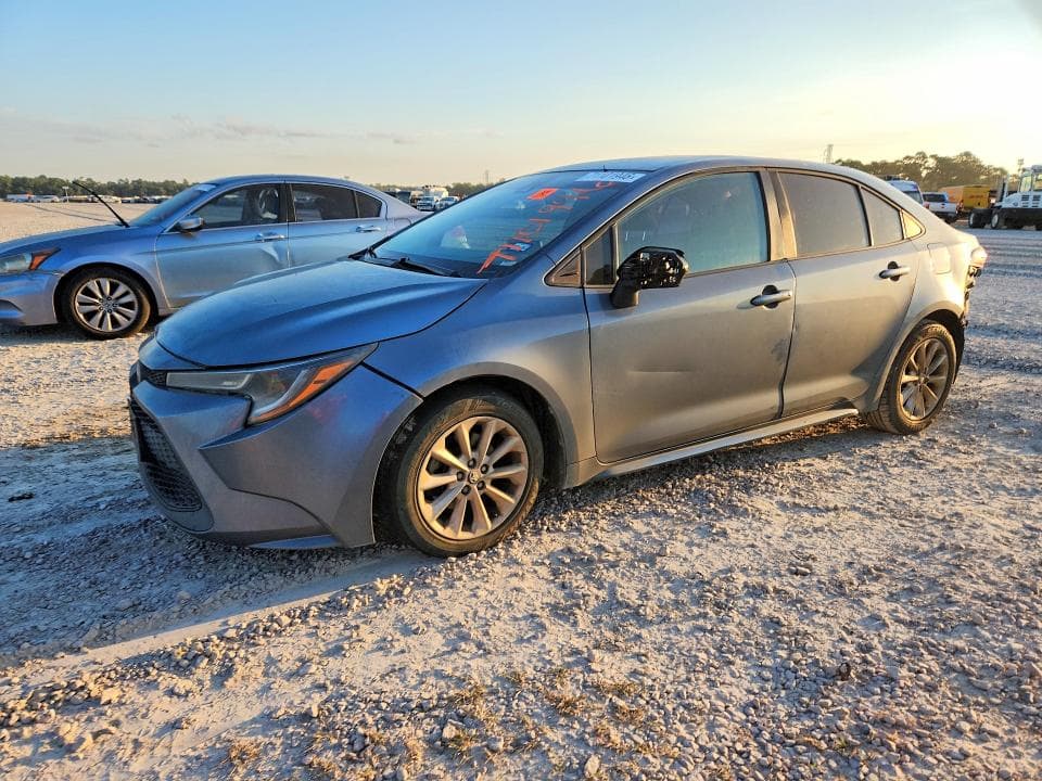 2020 TOYOTA COROLLA LE - 1