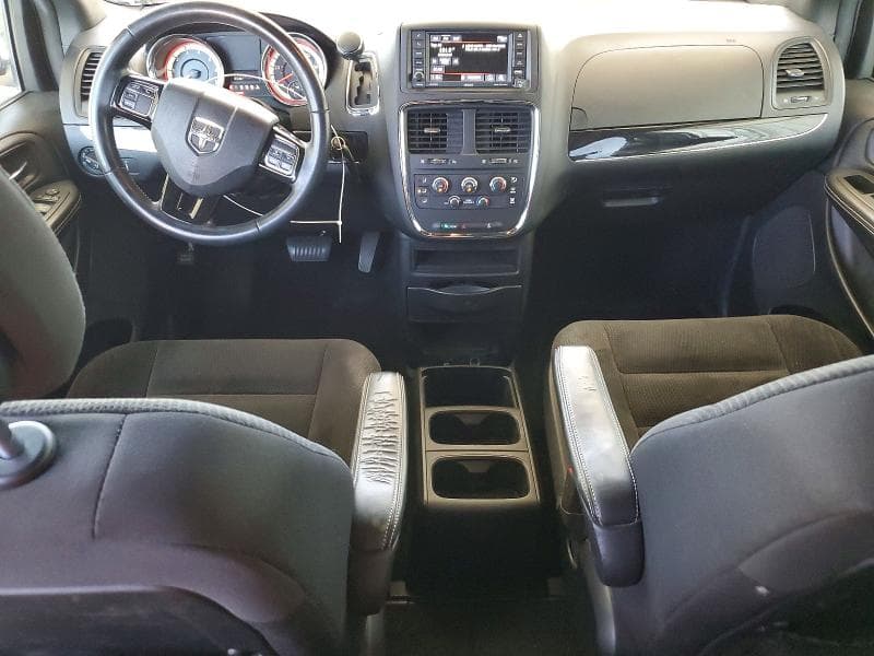 2018 DODGE GRAND CARAVAN SE 8
