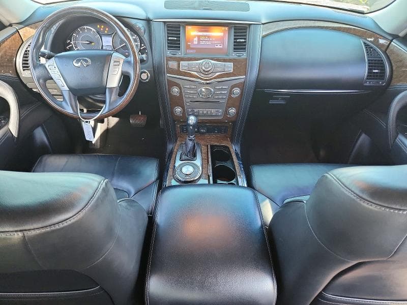2017 INFINITI QX80 BASE 8