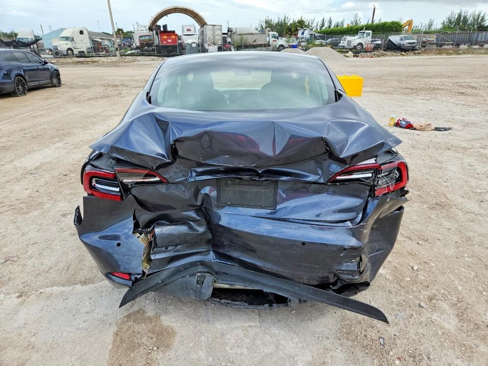 2022 TESLA MODEL 3 6