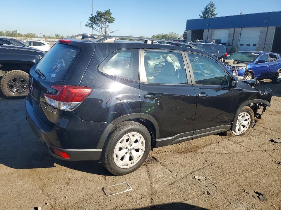 2019 SUBARU FORESTER 3