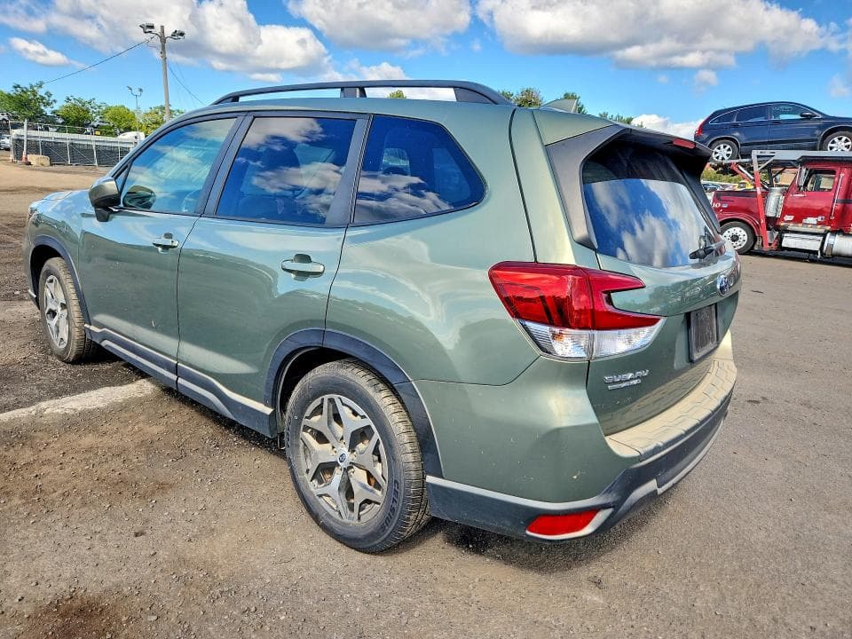2019 SUBARU FORESTER PREMIUM 2
