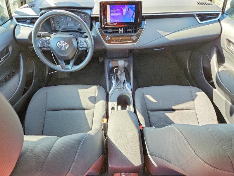 2025 TOYOTA COROLLA LE 8