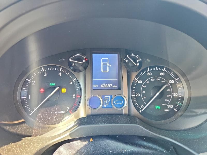 2017 LEXUS GX 460 9