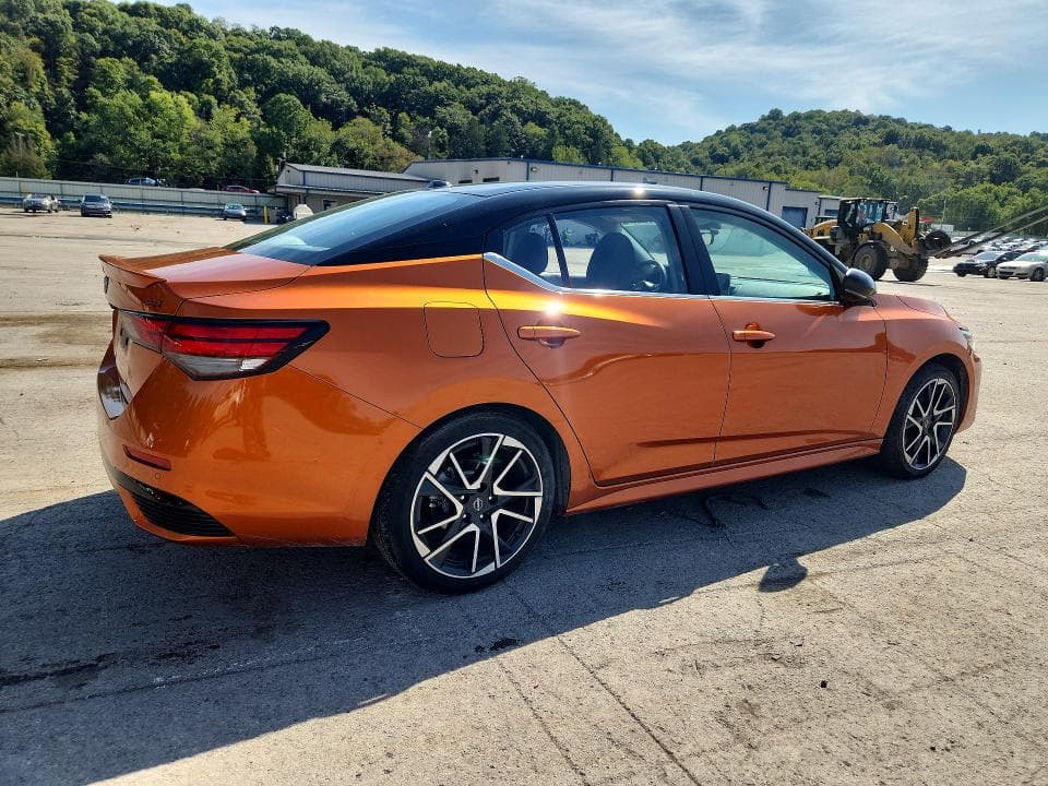 2025 NISSAN SENTRA SR 3
