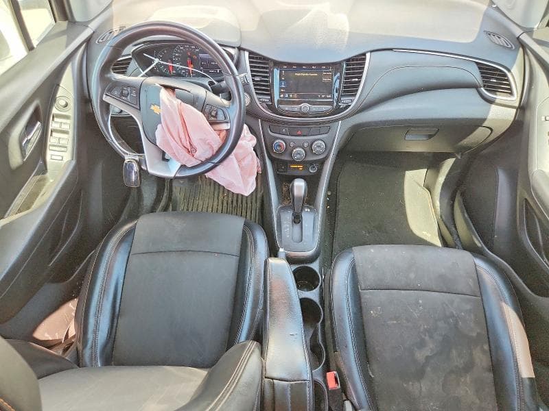 2018 CHEVROLET TRAX 1LT 8