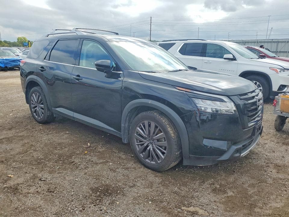 2023 NISSAN PATHFINDER SL 4