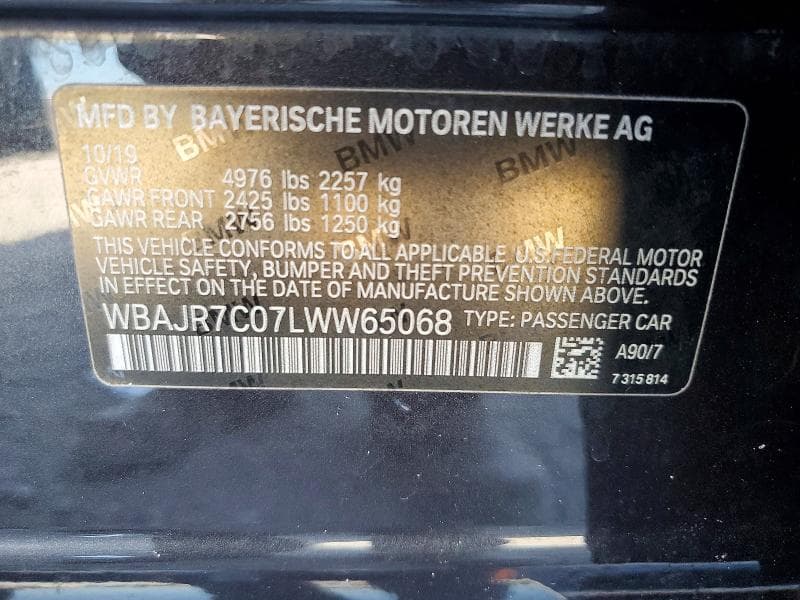 2020 BMW 530 XI 12