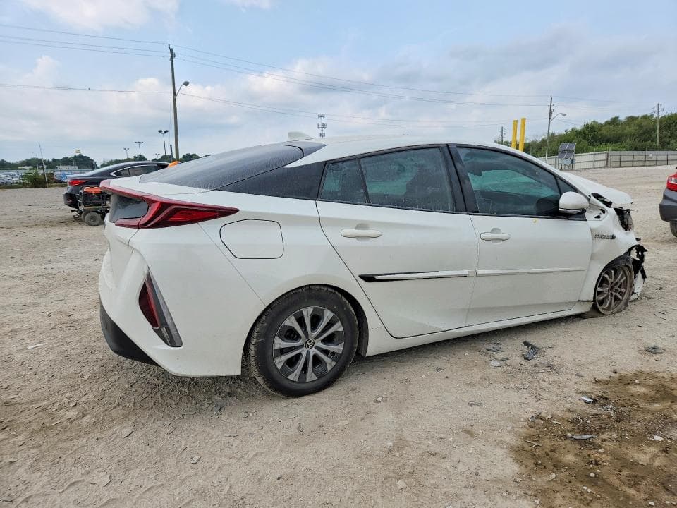 2020 TOYOTA PRIUS PRIME LE 3