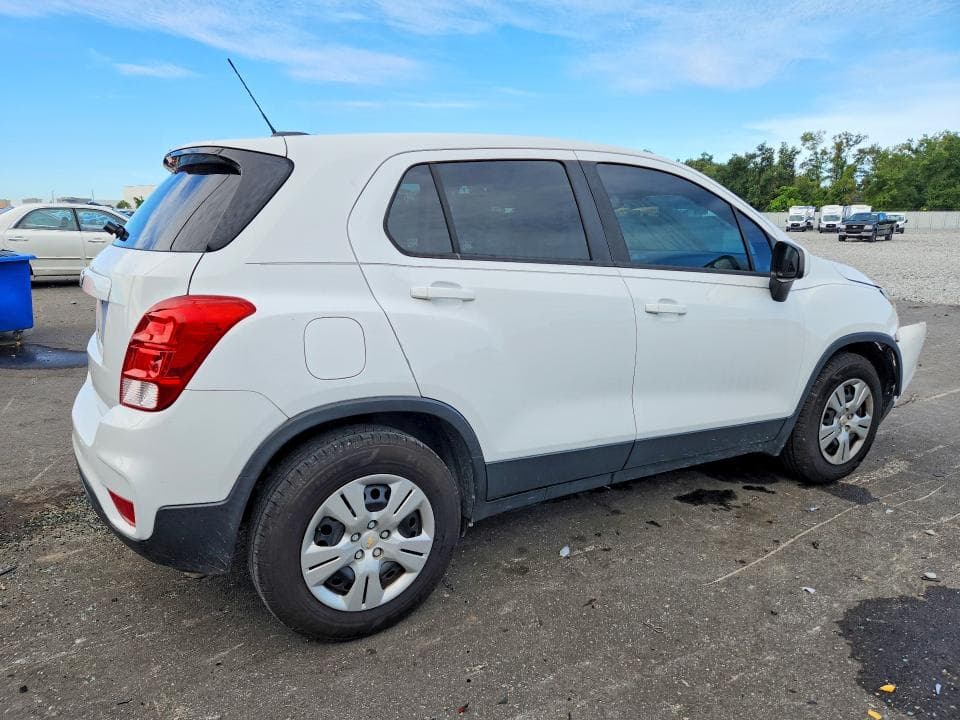 2017 CHEVROLET TRAX LS 3