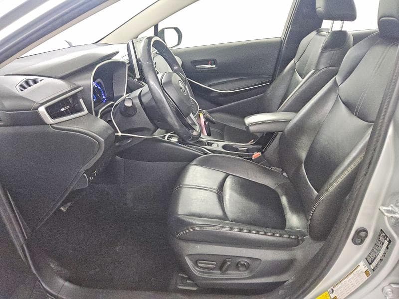 2020 TOYOTA COROLLA XLE 7