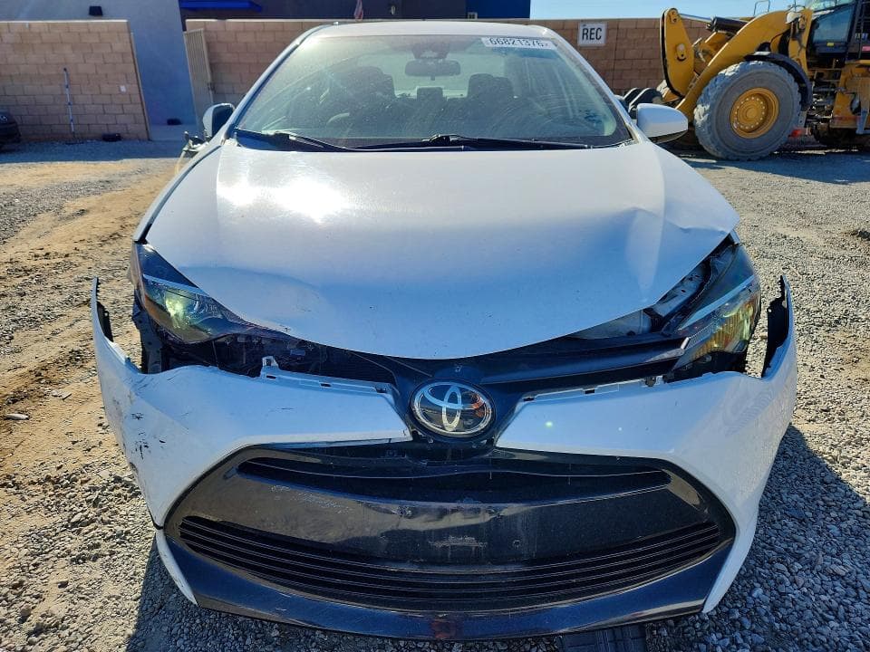 2019 TOYOTA COROLLA LE 5
