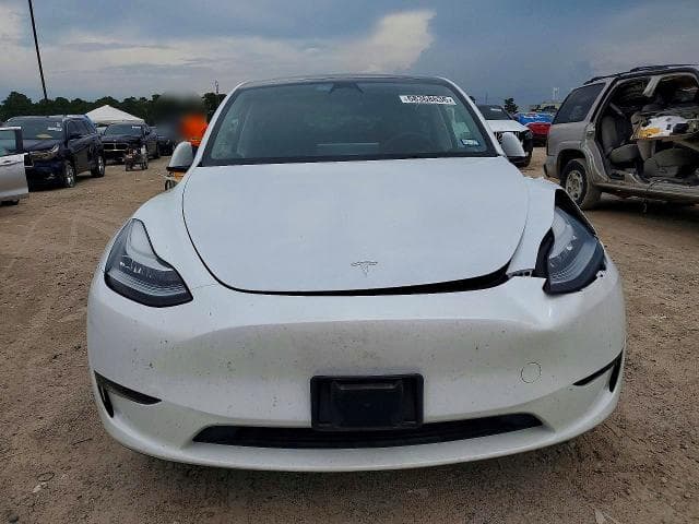 2023 TESLA MODEL Y 5