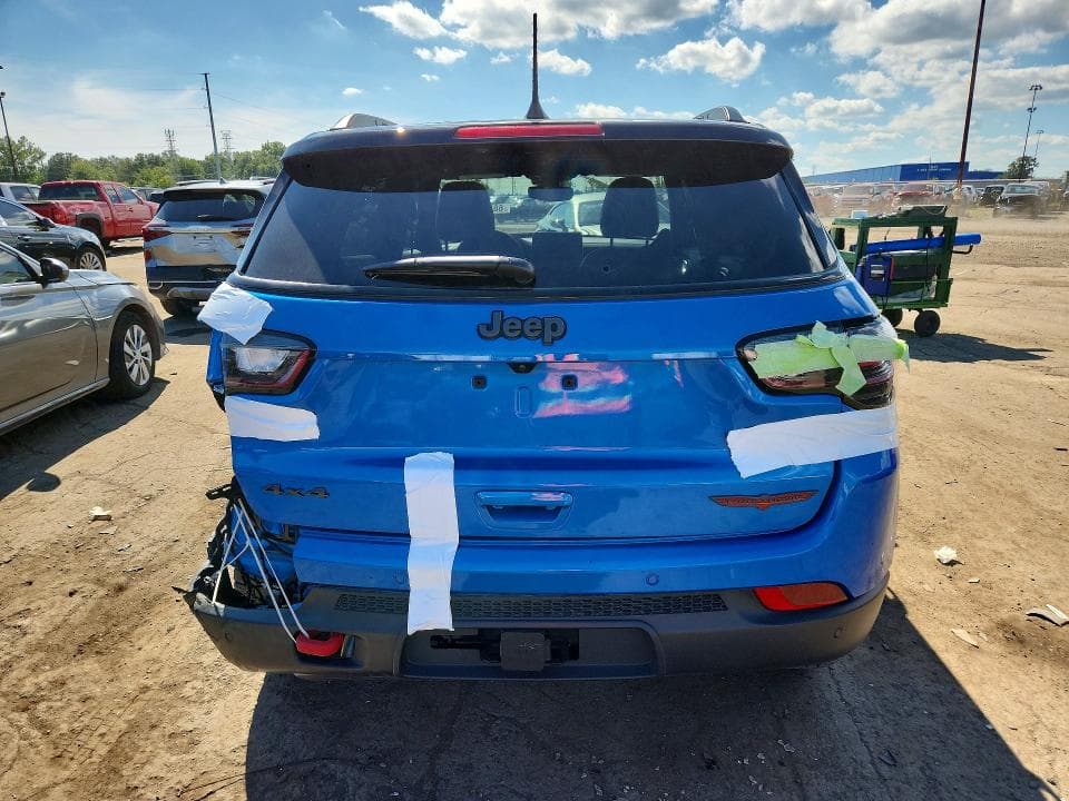 2025 JEEP COMPASS TRAILHAWK 6