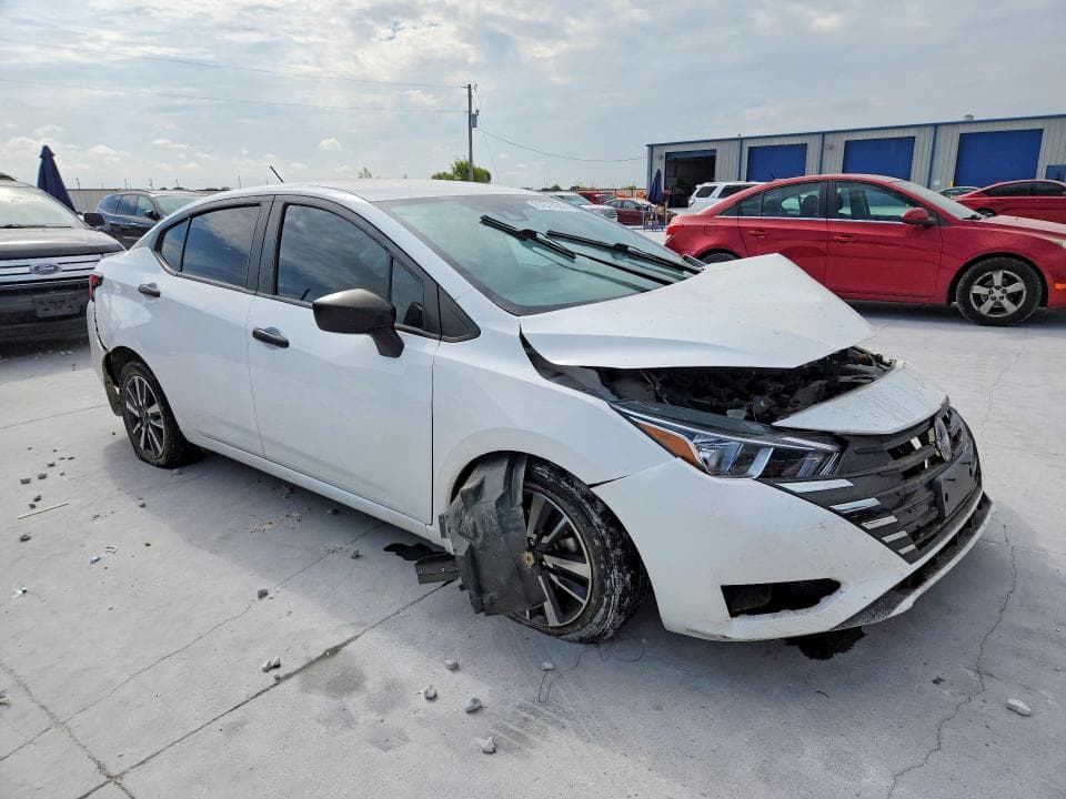 2024 NISSAN VERSA S 4