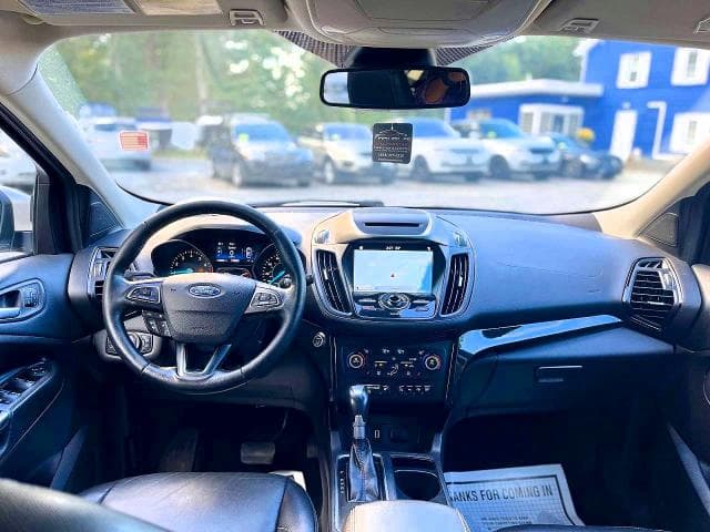 2018 FORD ESCAPE TITANIUM 9