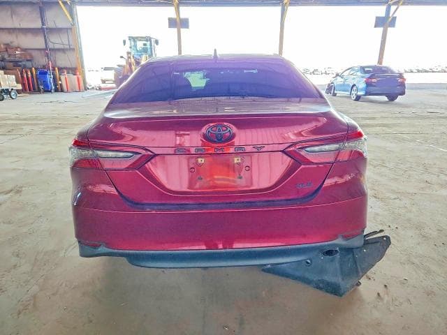 2022 TOYOTA CAMRY XLE 6