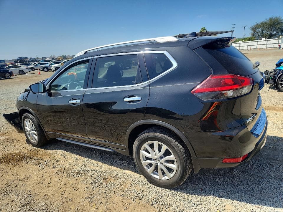 2018 NISSAN ROGUE SV 2