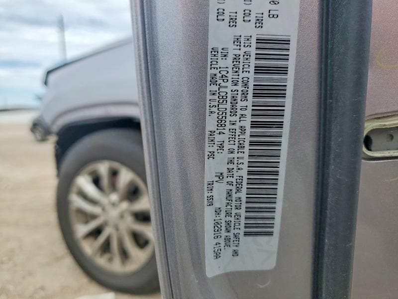 2020 JEEP CHEROKEE LATITUDE 14
