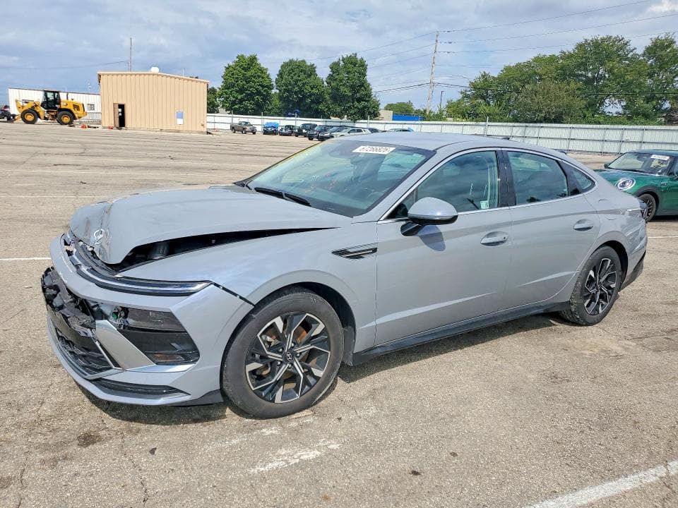 2025 HYUNDAI SONATA SEL