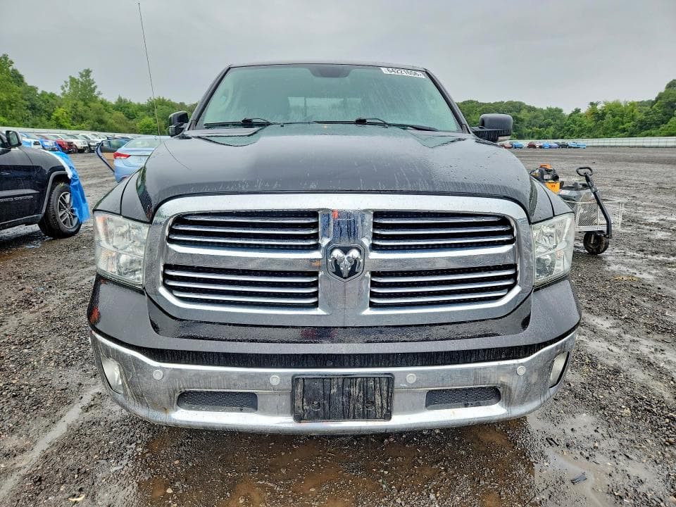 2018 RAM 1500 SLT 5