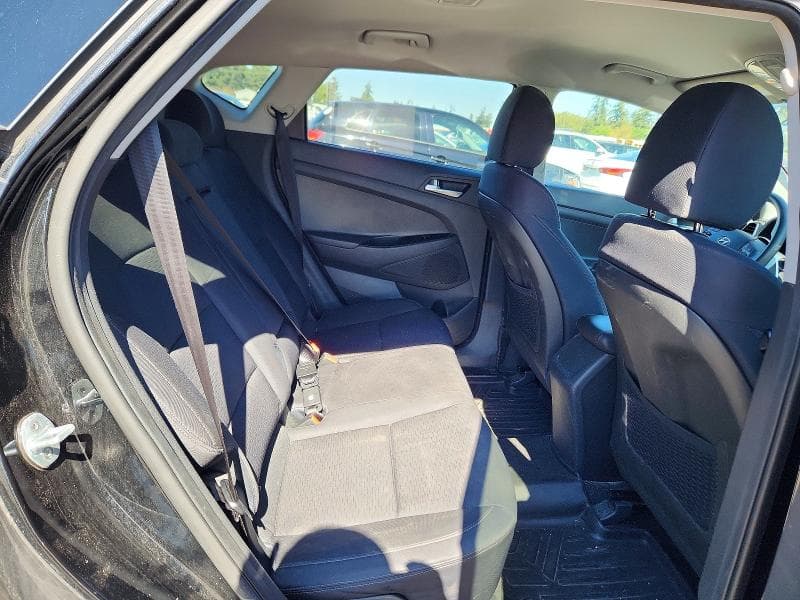 2020 HYUNDAI TUCSON SE 11