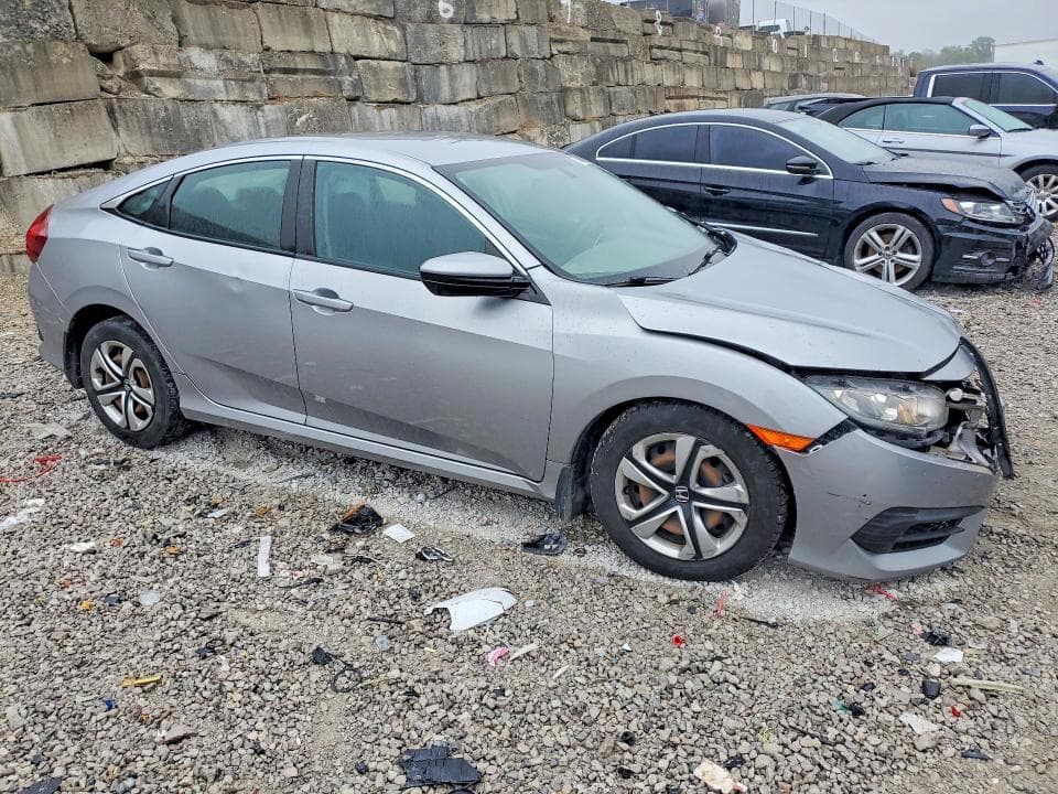 2018 HONDA CIVIC LX 4