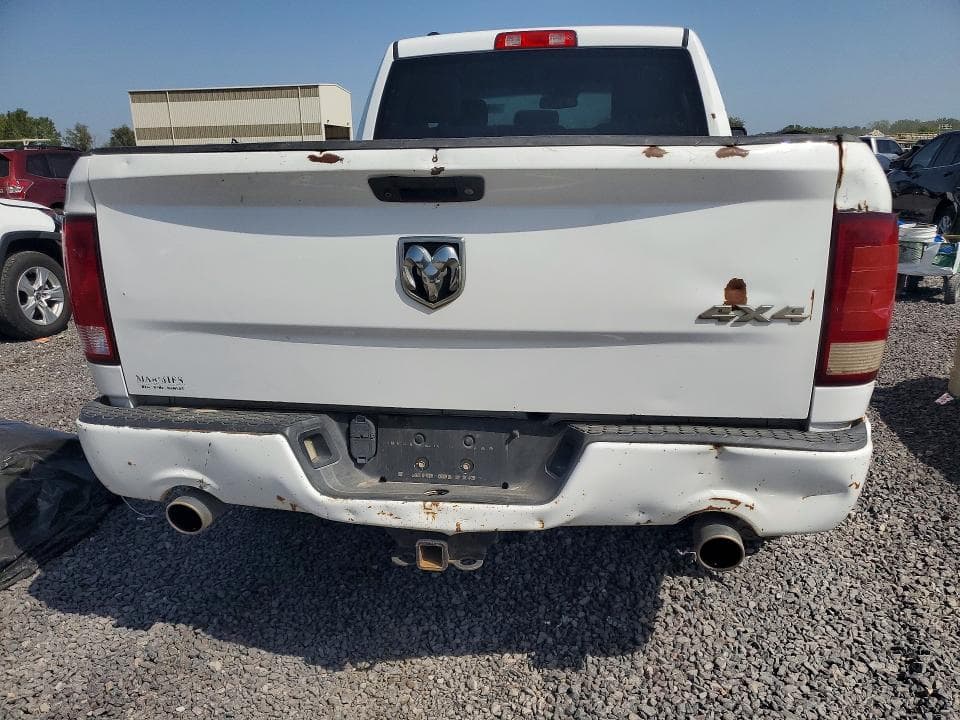 2018 RAM 1500 ST 6