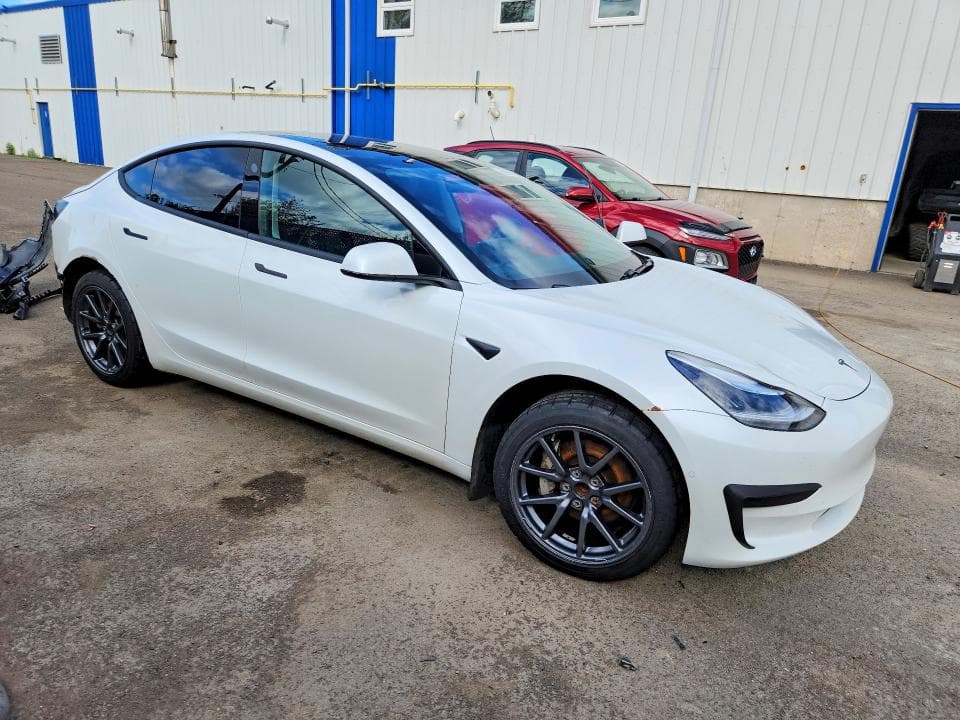 2020 TESLA MODEL 3 4
