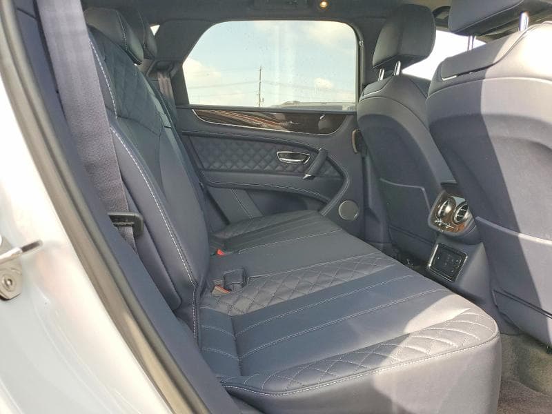 2019 BENTLEY BENTAYGA 11