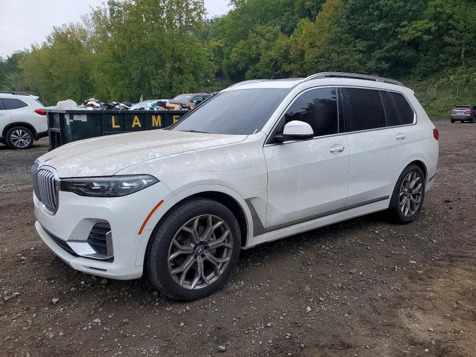 2022 BMW X7 - 1