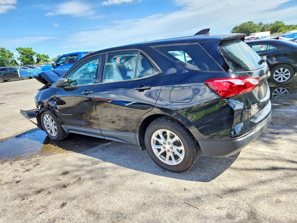 2018 CHEVROLET EQUINOX LS 2
