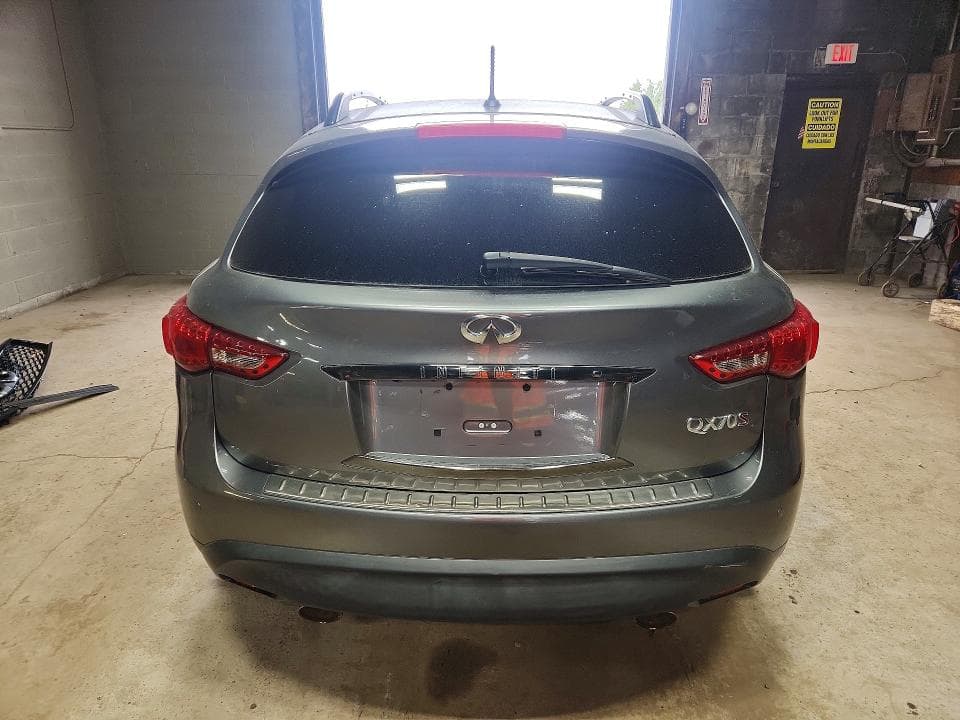 2017 INFINITI QX70 BASE 6
